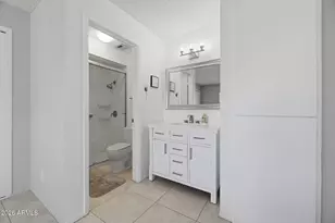 7823 E Bonnie Rose Ave, Scottsdale, AZ 85250 - Photo 16
