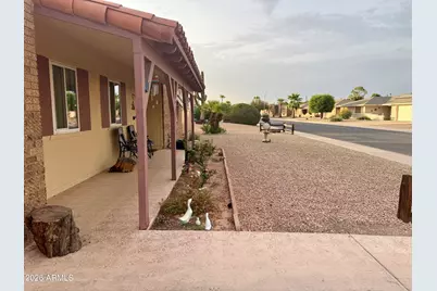 14618 N Shiprock Drive, Sun City, AZ 85351 - Photo 2