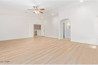 4542 N 111th Drive, Phoenix, AZ 85037 - Photo 12