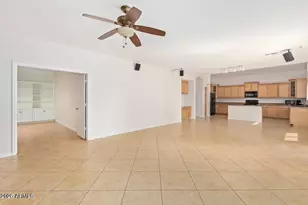 4542 N 111th Dr, Phoenix, AZ 85037 - Photo 6
