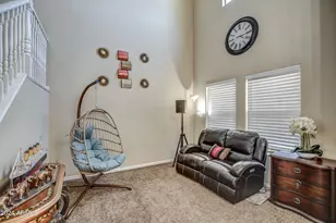 2015 W Davis Rd, Phoenix, AZ 85023 - Photo 12
