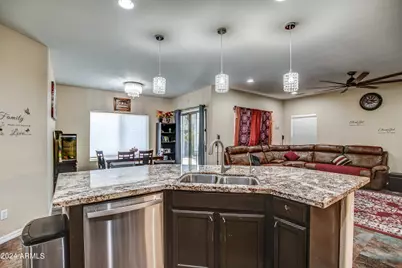 2015 W Davis Road, Phoenix, AZ 85023 - Photo 24