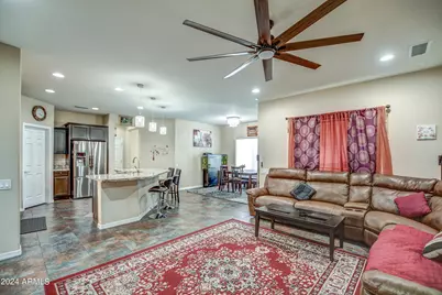 2015 W Davis Road, Phoenix, AZ 85023 - Photo 14