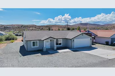 20235 E Mesa Verde Road, Mayer, AZ 86333 - Photo 2