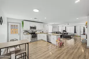 5034 S 11th Pl, Phoenix, AZ 85040 - Photo 10
