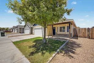 5034 S 11th Pl, Phoenix, AZ 85040 - Photo 4