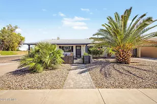 7753 E Earll Dr, Scottsdale, AZ 85251 - Photo 2