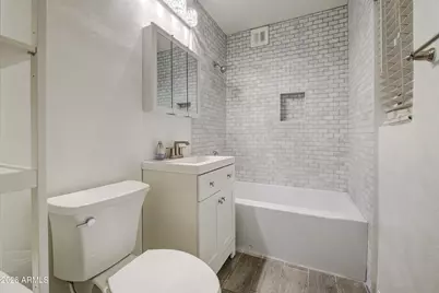 7226 N 26th Drive, Phoenix, AZ 85051 - Photo 22