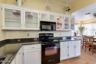 1830 E Citation Ln, Tempe, AZ 85284 - Photo 14