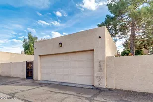 1830 E Citation Ln, Tempe, AZ 85284 - Photo 36