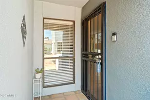 2 W Georgia Ave, Phoenix, AZ 85013 - Photo 30
