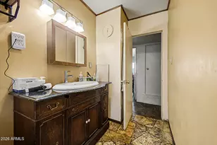 1449 S 11th Ave, Phoenix, AZ 85007 - Photo 24
