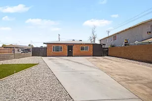 1449 S 11th Ave, Phoenix, AZ 85007 - Photo 1
