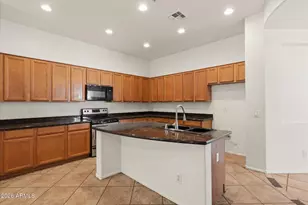 6229 S Moccasin Trail, Gilbert, AZ 85298 - Photo 4