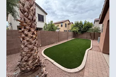 2065 S Martingale Road, Gilbert, AZ 85295 - Photo 26