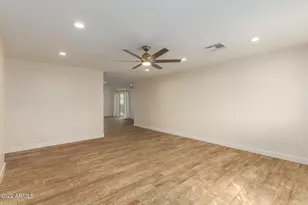 13838 N 37th Way, Phoenix, AZ 85032 - Photo 6