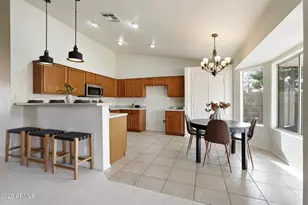 2047 E Temple Ct, Gilbert, AZ 85296 - Photo 10