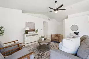 2047 E Temple Ct, Gilbert, AZ 85296 - Photo 8