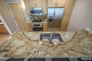 7117 E Rancho Vista Dr, Scottsdale, AZ 85251 - Photo 20