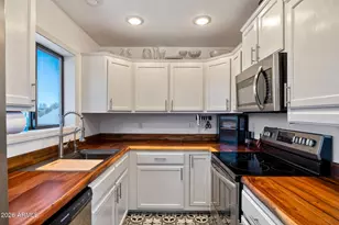 2266 Spitfire Cir, Overgaard, AZ 85933 - Photo 10