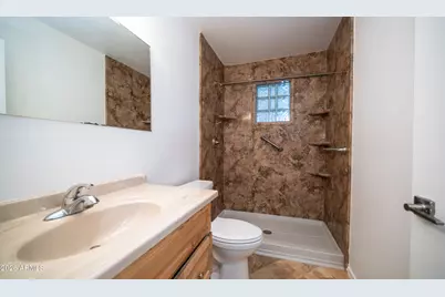 588 W 21st Avenue, Apache Junction, AZ 85120 - Photo 24