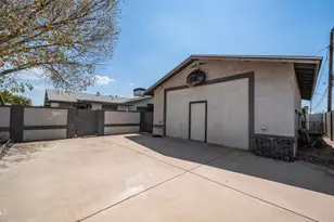 588 W 21st Ave, Apache Junction, AZ 85120 - Photo 28