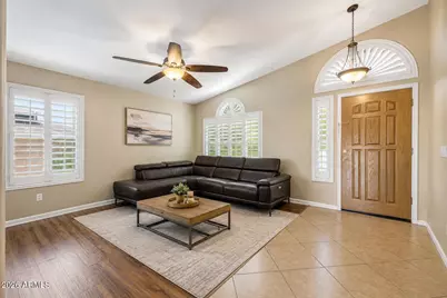 4731 E South Fork Drive, Phoenix, AZ 85044 - Photo 4