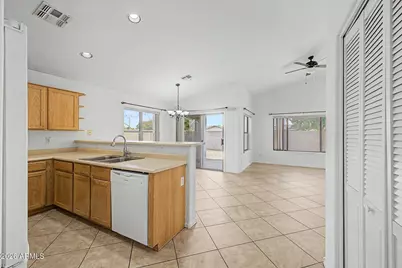 6715 W Marshall Avenue, Glendale, AZ 85303 - Photo 10