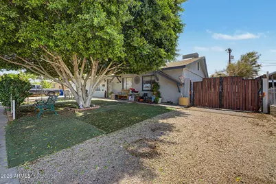 6449 W Bethany Home Road, Glendale, AZ 85301 - Photo 2