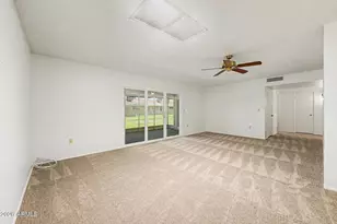 10608 W El Capitan Cir, Sun City, AZ 85351 - Photo 14