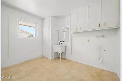 10608 W El Capitan Circle, Sun City, AZ 85351 - Photo 28
