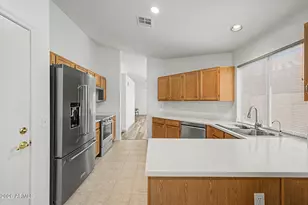 2019 E Glenhaven Dr, Phoenix, AZ 85048 - Photo 12