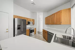 2019 E Glenhaven Dr, Phoenix, AZ 85048 - Photo 10