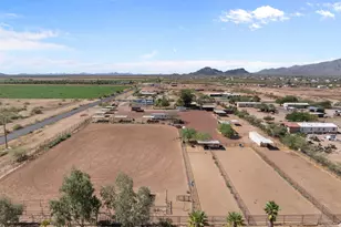 50702 W Hector Rd, Aguila, AZ 85320 - Photo 8
