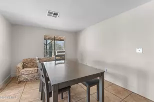 50702 W Hector Rd, Aguila, AZ 85320 - Photo 26
