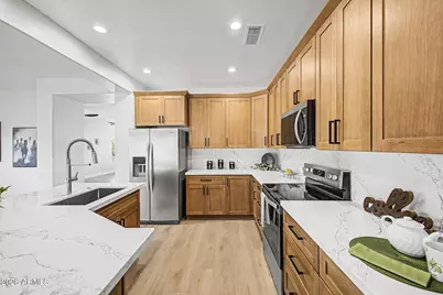 10430 E Juanita Avenue, Mesa, AZ 85209 - Photo 10