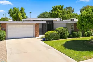 10333 W Highwood Ln, Sun City, AZ 85373 - Photo 1