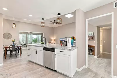 10333 W Highwood Lane, Sun City, AZ 85373 - Photo 2
