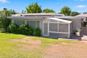 10333 W Highwood Ln, Sun City, AZ 85373 - Photo 38