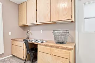 10333 W Highwood Ln, Sun City, AZ 85373 - Photo 28
