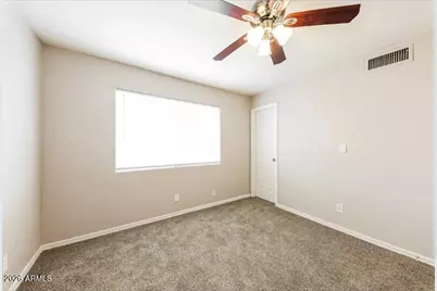 12621 N 37th Drive, Phoenix, AZ 85029 - Photo 8