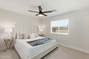 728 N Pine St, Gilbert, AZ 85233 - Photo 18