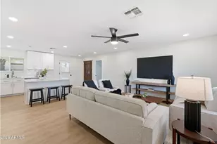 728 N Pine St, Gilbert, AZ 85233 - Photo 6