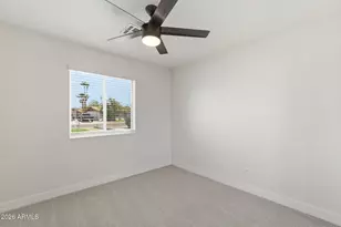 728 N Pine St, Gilbert, AZ 85233 - Photo 16