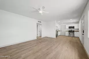 3152 N 24th Dr, Phoenix, AZ 85015 - Photo 6