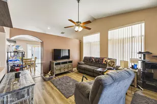 8735 W Pineveta Dr W, Arizona City, AZ 85123 - Photo 10