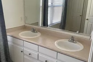 6152 S Sharon Ct, Chandler, AZ 85249 - Photo 4