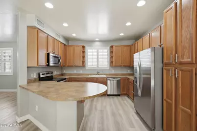 115 W Mountain Sage Drive, Phoenix, AZ 85045 - Photo 14