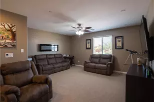 21424 W Terri Lee Dr, Buckeye, AZ 85396 - Photo 24