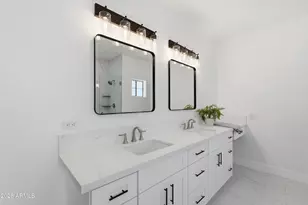 1454 E Calle De Arcos, Tempe, AZ 85284 - Photo 40